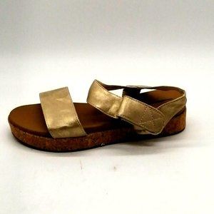 Maurices Womens Felicity Wedge Heel Ankle‎ Strap Sandal Cushioned Gold Sz 7